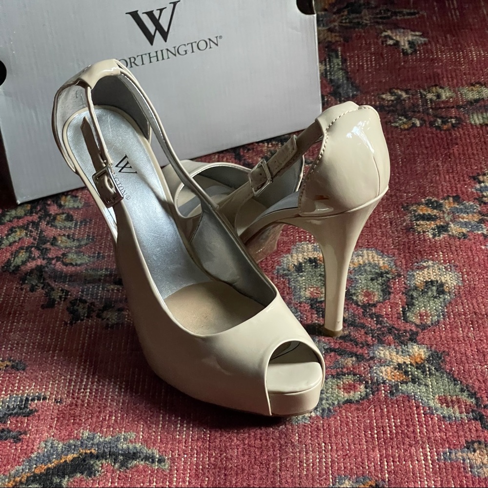 Worthington Nude Kairo Peep Toe Heels Size 10